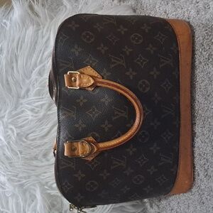 Louis Vuitton ALMA HANDAG